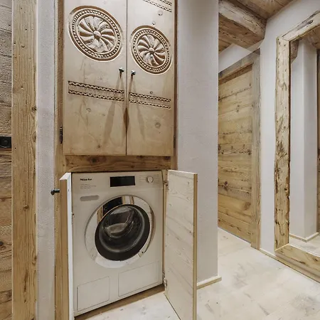 Cortina Penthouse Attico Diana Апартаменты Pocol